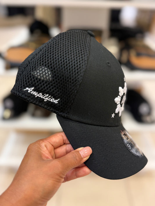 Ampilfied Mesh New Era Hat