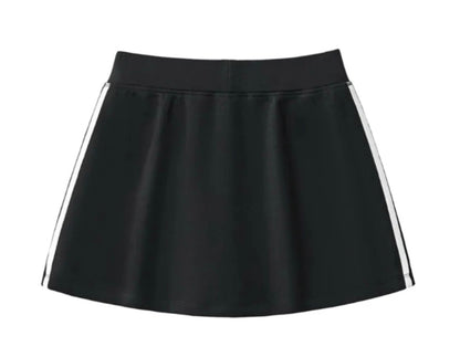 # Ampilfied Skort
