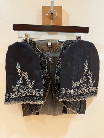 ##Bolero Cropped Embroidered