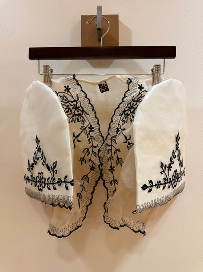 ##Bolero Cropped Embroidered