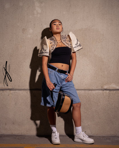 ##Bolero Cropped Embroidered